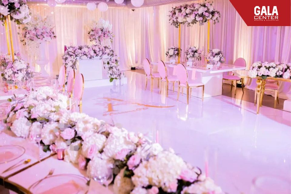 Sảnh cưới tông màu hồng pastel 